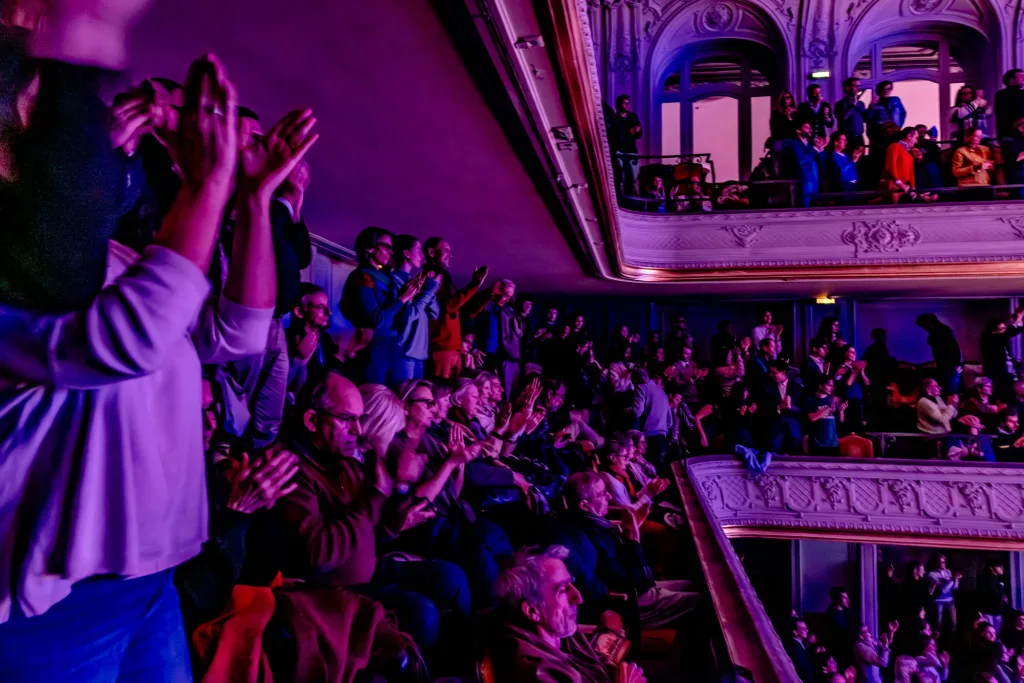 Concert Clash De Purcell à ABBA, dans la salle Gaveau à Paris avec l'Orchestre de Chambre de Toulouse, Yohan Hennequin à la batterie.